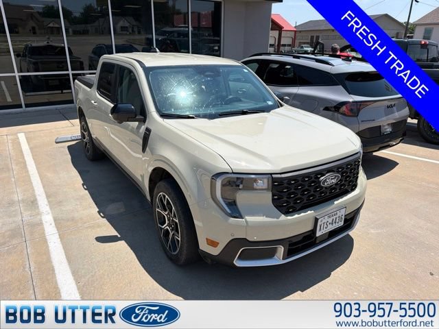 Certified 2025 Ford Maverick Lariat w/ 4K Tow Package AWD/4WD image 2