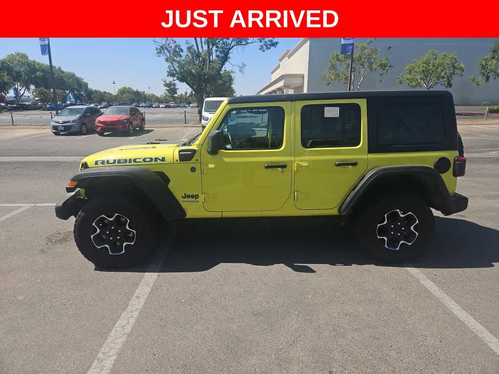 Used 2022 Jeep Wrangler Unlimited Rubicon 4xe w/ Cold Weather Group AWD/4WD image 4
