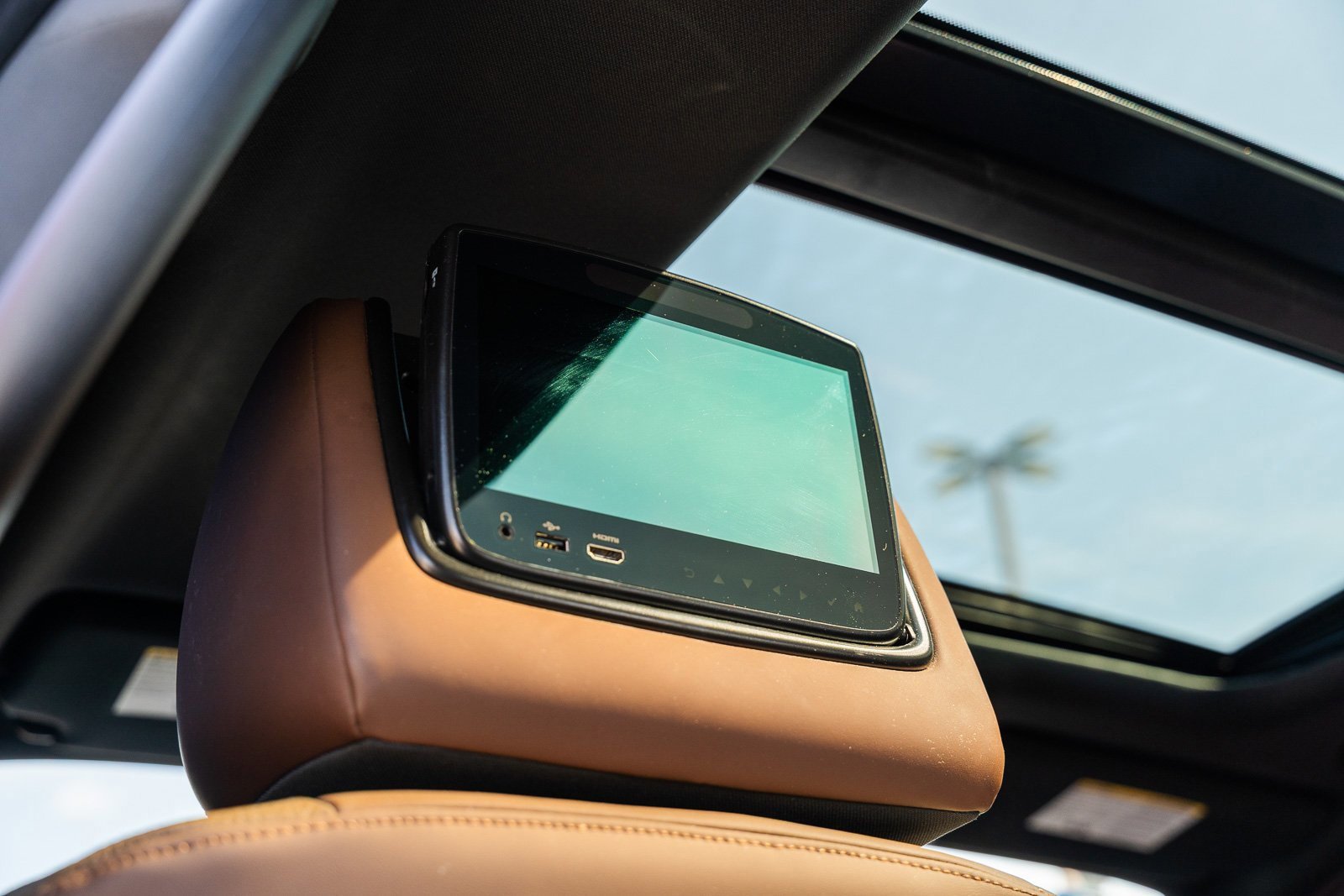 Used 2023 Nissan Titan Platinum Reserve w/ Moonroof Package image 31