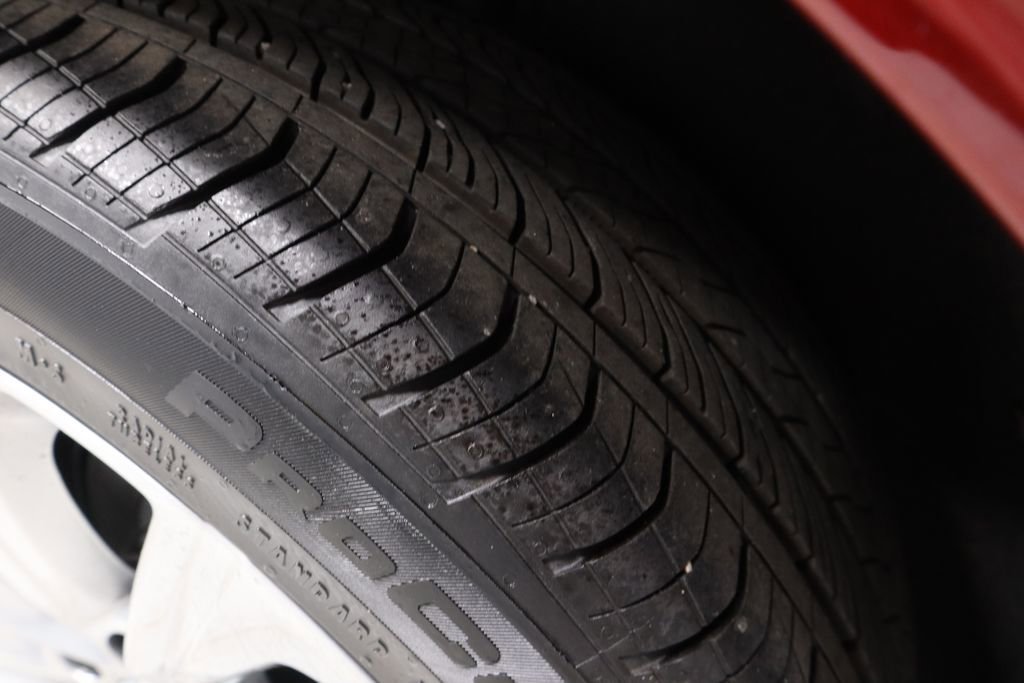 Used 2025 Buick Envista Avenir FWD image 17