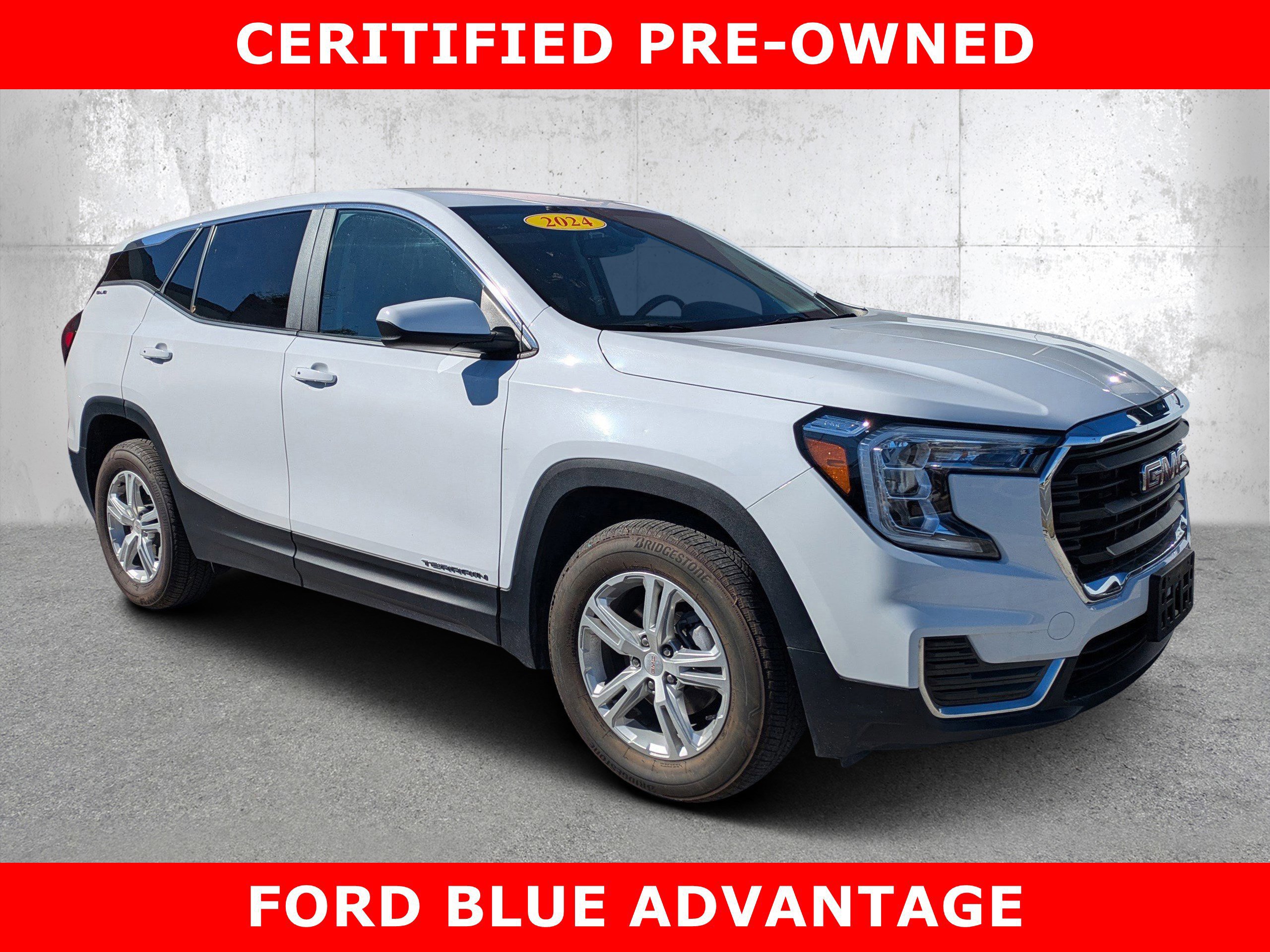 Used 2024 GMC Terrain SLE image 7