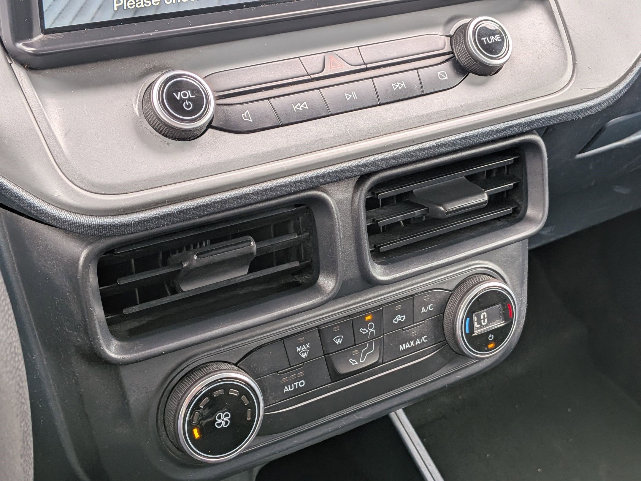 Certified 2022 Ford Maverick XL FWD image 26