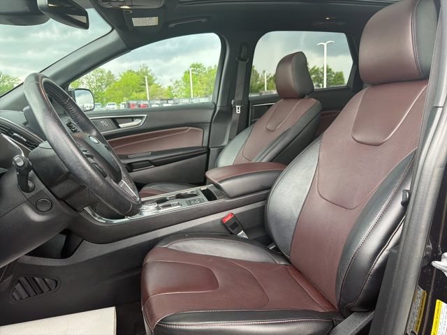 Certified 2021 Ford Edge Titanium w/ Equipment Group 301A AWD/4WD image 28