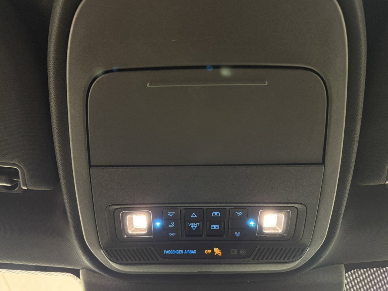 Certified 2025 Ford Expedition Max Platinum w/ Stealth Performance Package image 29