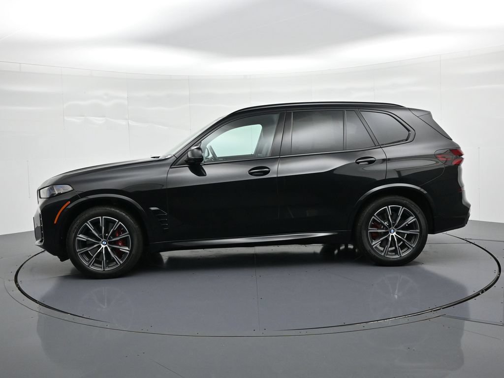 Used 2024 BMW X5 M60i AWD/4WD image 9