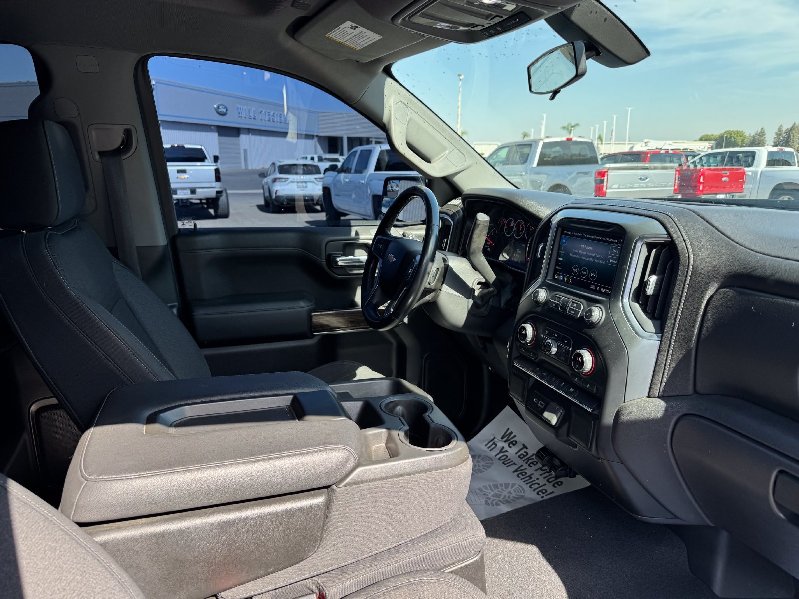 Used 2021 Chevrolet Silverado 1500 LT AWD/4WD image 17