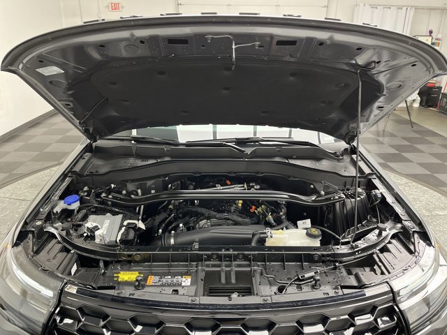 Certified 2025 Ford Explorer ST-Line AWD/4WD image 30