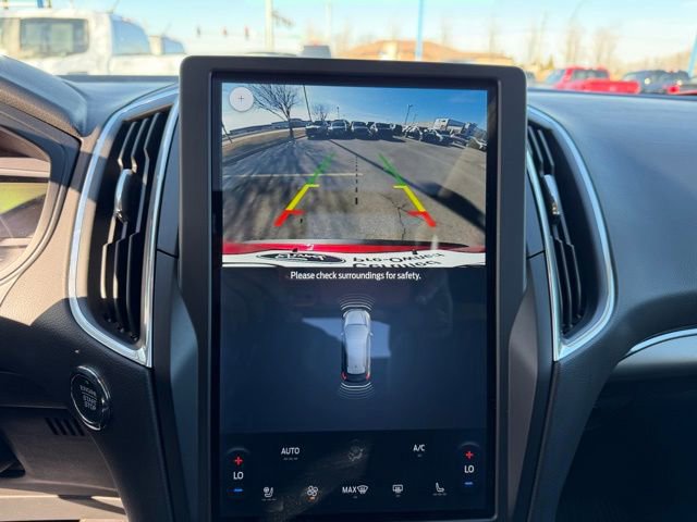 Certified 2022 Ford Edge Titanium image 31