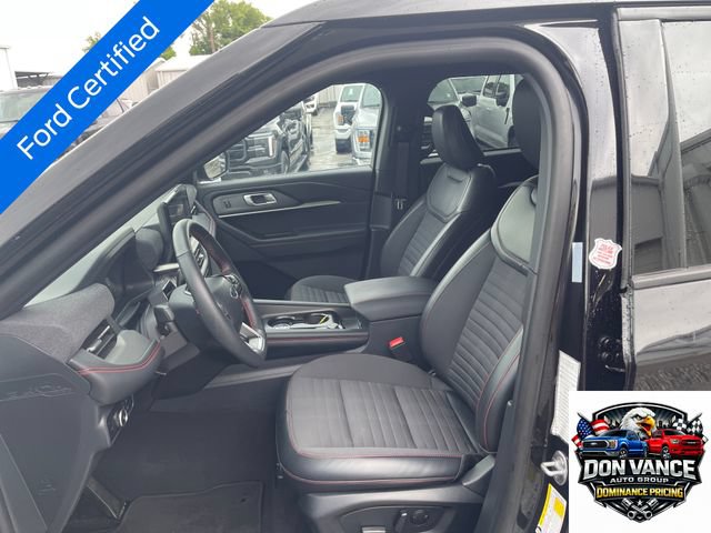Certified 2025 Ford Explorer ST-Line w/ ST-Line Street Pack AWD/4WD image 9