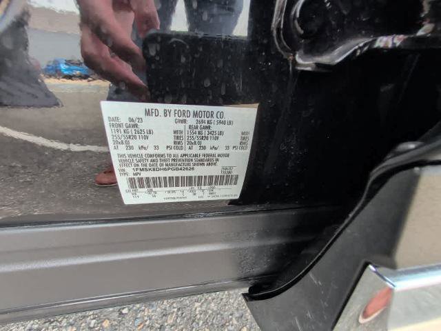 Certified 2023 Ford Explorer XLT w/ Equipment Group 202A image 15