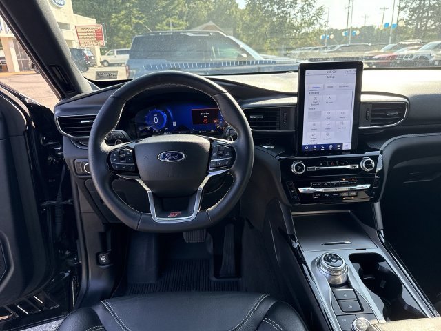 Certified 2023 Ford Explorer ST w/ Equipment Group 401A AWD/4WD image 25