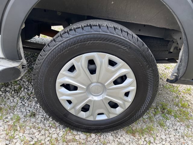 Certified 2025 Ford Transit 250 Low Roof w/ Exterior Upgrade Package RWD image 17
