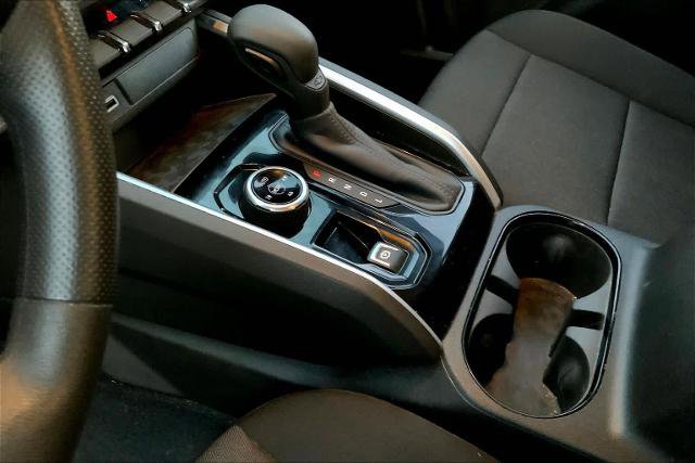 Used 2023 Chevrolet Colorado Trail Boss w/ Technology Package image 15