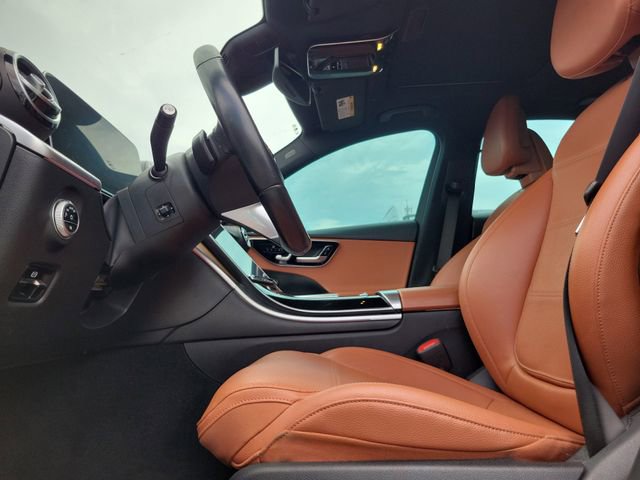 Used 2023 Mercedes-Benz C 300 Sedan w/ Exclusive Trim Package image 18