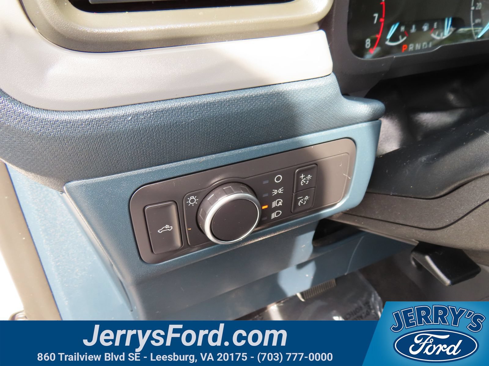 Certified 2022 Ford Maverick XL w/ Equipment Group 100A Standard AWD/4WD image 15