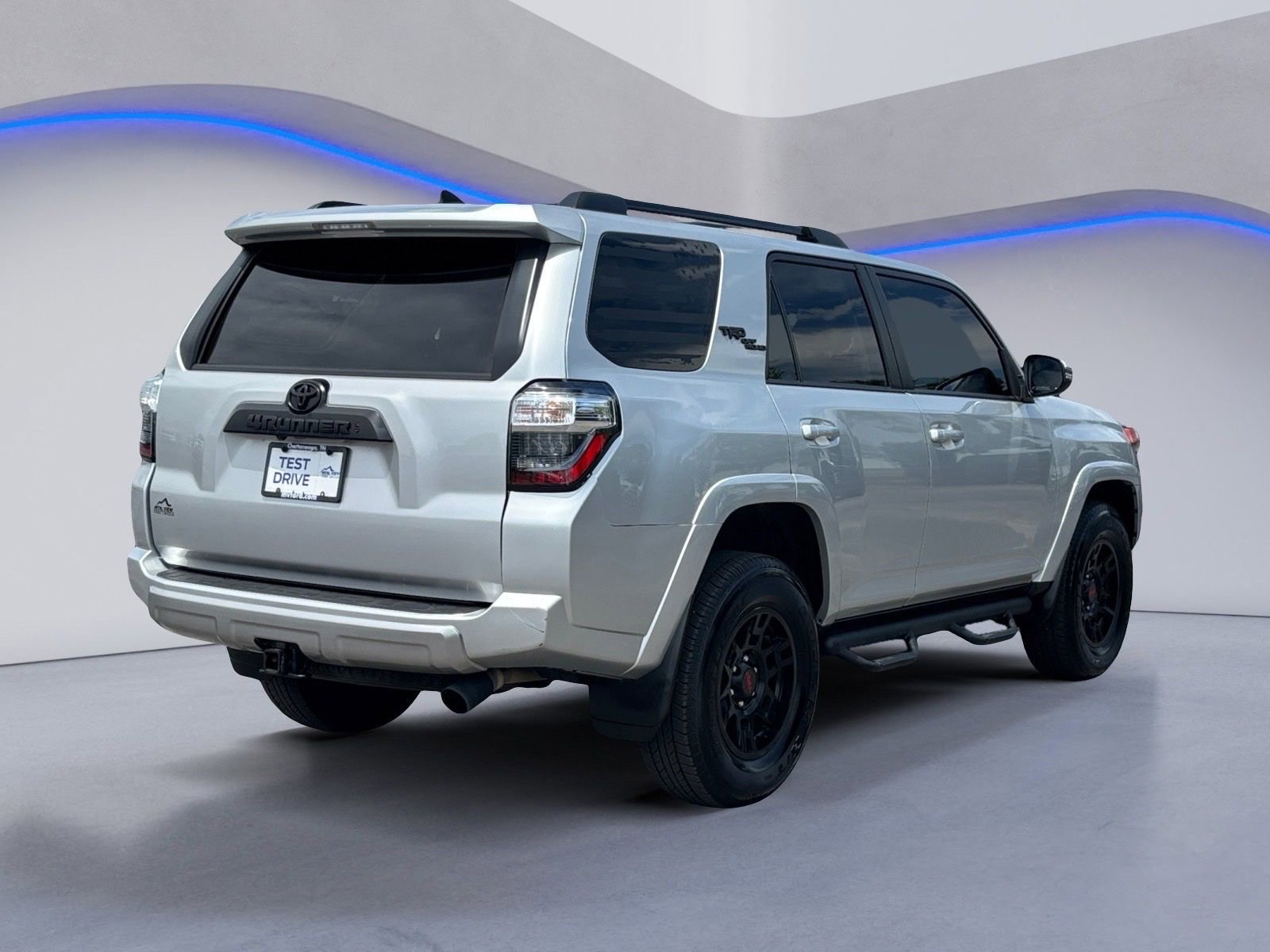 Used 2023 Toyota 4Runner TRD Off-Road Premium AWD/4WD image 6