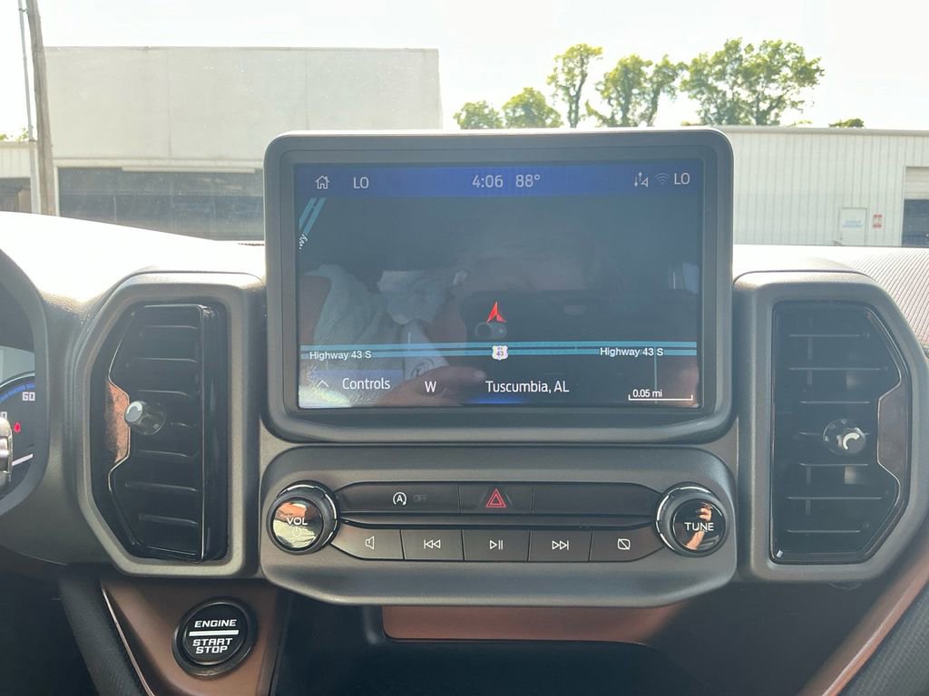 Certified 2024 Ford Bronco Sport Outer Banks w/ Tech Package AWD/4WD image 26