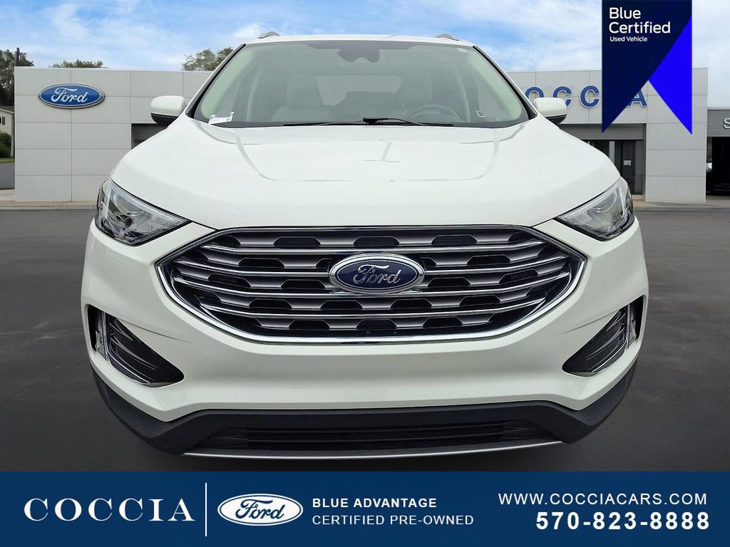 Certified 2022 Ford Edge SEL w/ Convenience Package AWD/4WD image 2