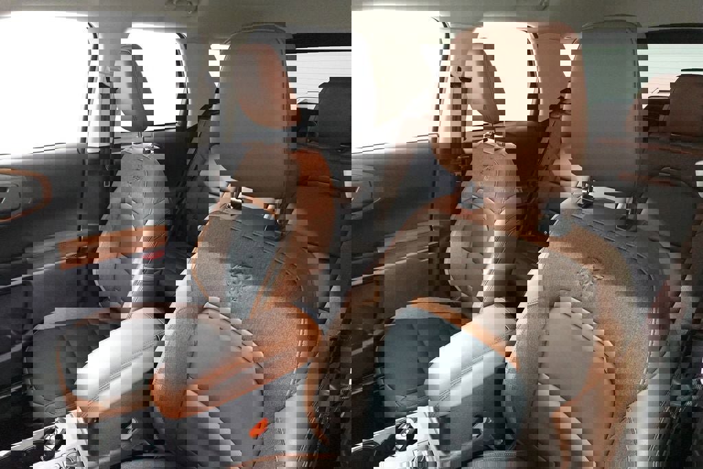 Certified 2025 Ford Bronco Sport Outer Banks w/ Outer Banks Tech Package+ image 12