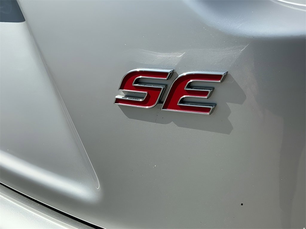 Used 2020 Toyota Corolla SE image 18