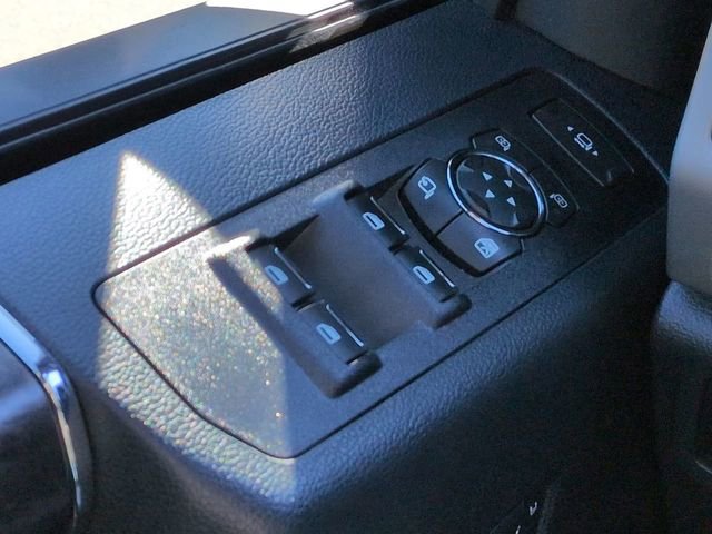 Certified 2022 Ford F250 Lariat w/ Black Appearance Package image 27