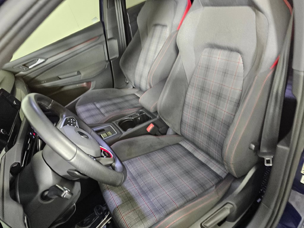 Used 2022 Volkswagen GTI S FWD image 20