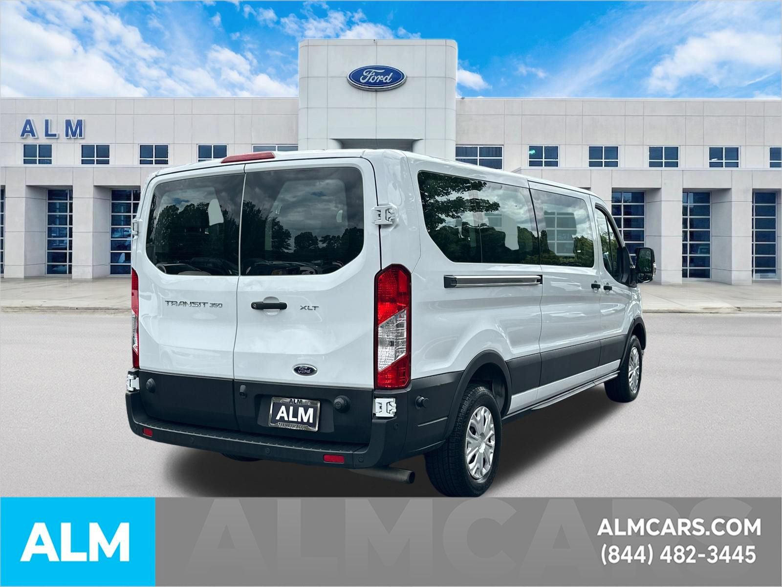 Certified 2024 Ford Transit 350 XLT RWD image 5