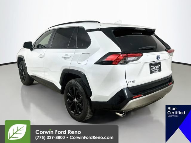 Used 2024 Toyota RAV4 SE w/ Convenience Package AWD/4WD image 5