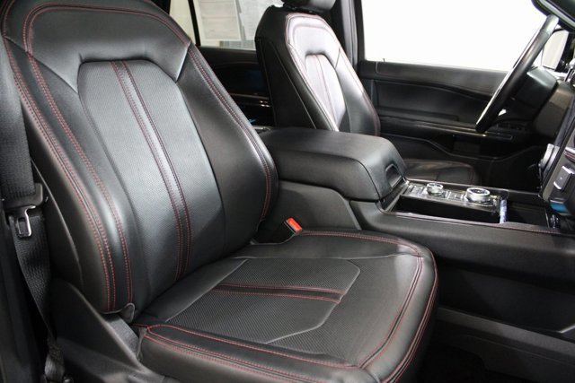Certified 2022 Ford Expedition Limited image 11