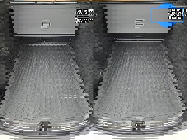 Used 2021 Volvo XC60 T5 Inscription w/ Protection Package image 30