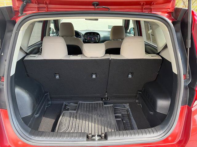 Used 2022 Kia Soul LX FWD image 20