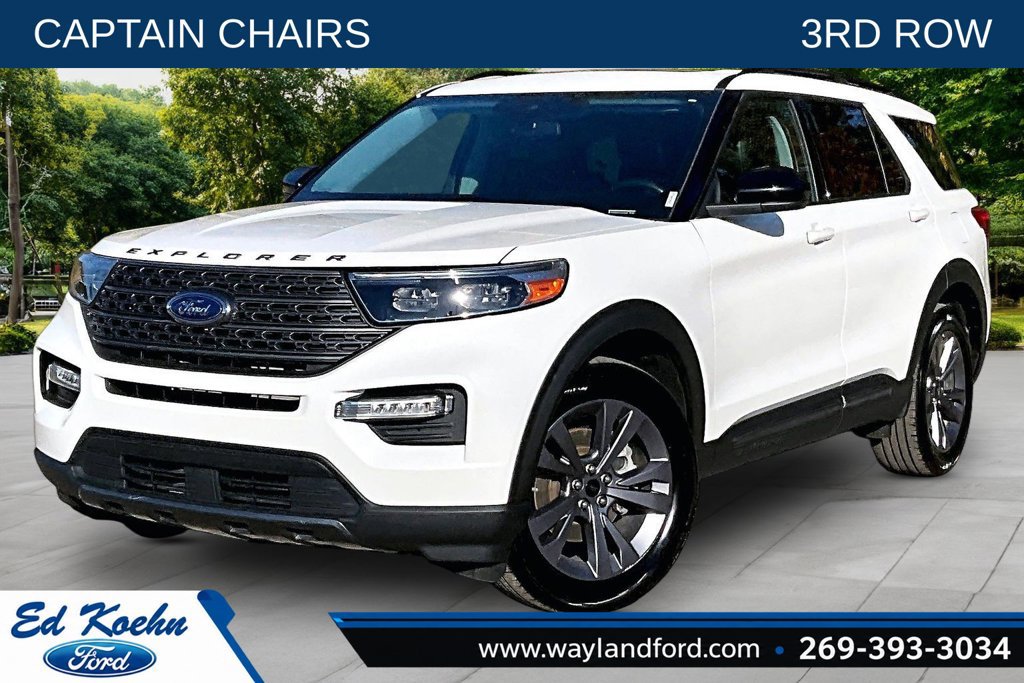 Certified 2022 Ford Explorer XLT w/ Equipment Group 202A AWD/4WD image 11