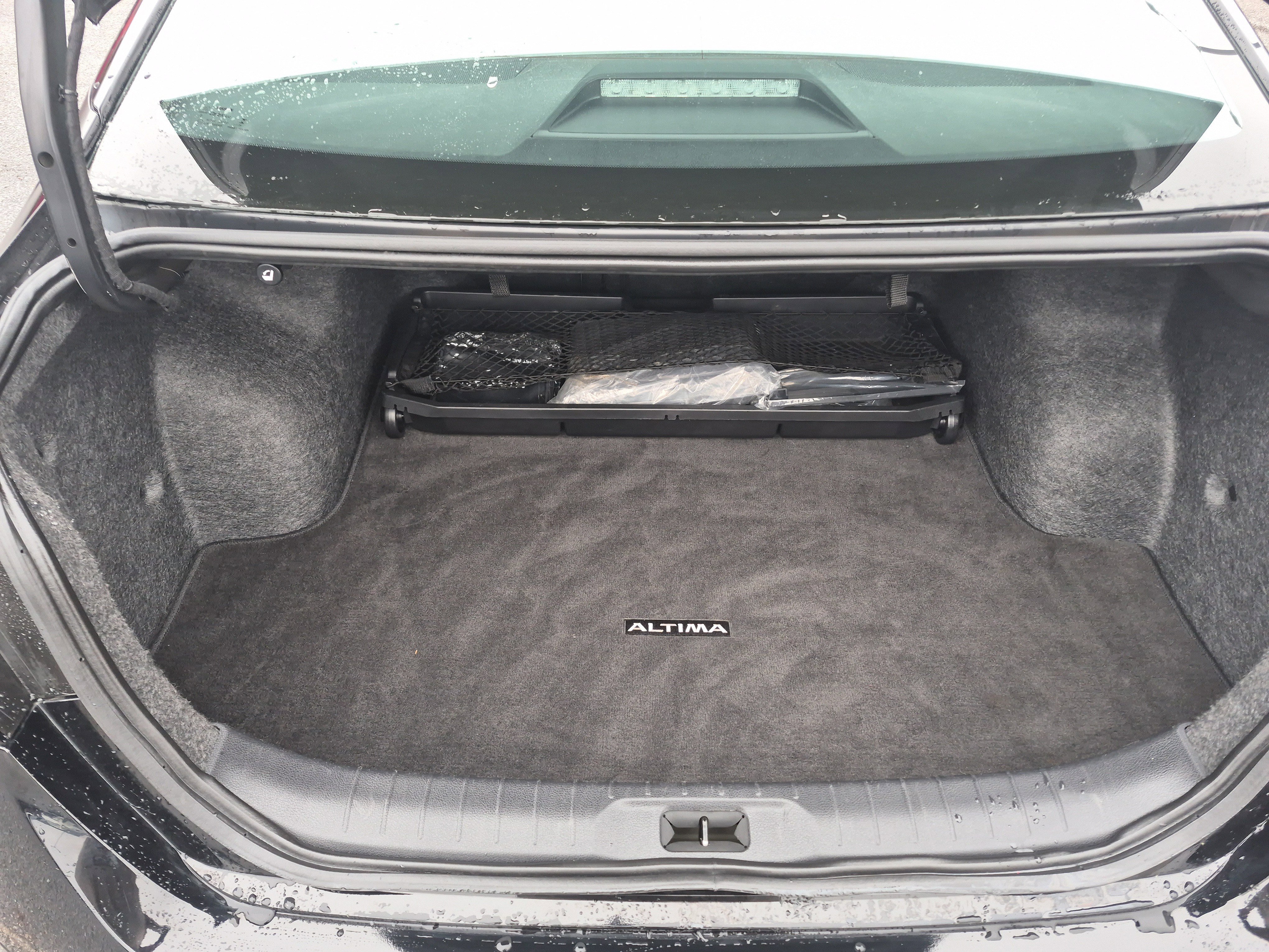 Used 2024 Nissan Altima 2.5 SV w/ SV Premium Package image 8