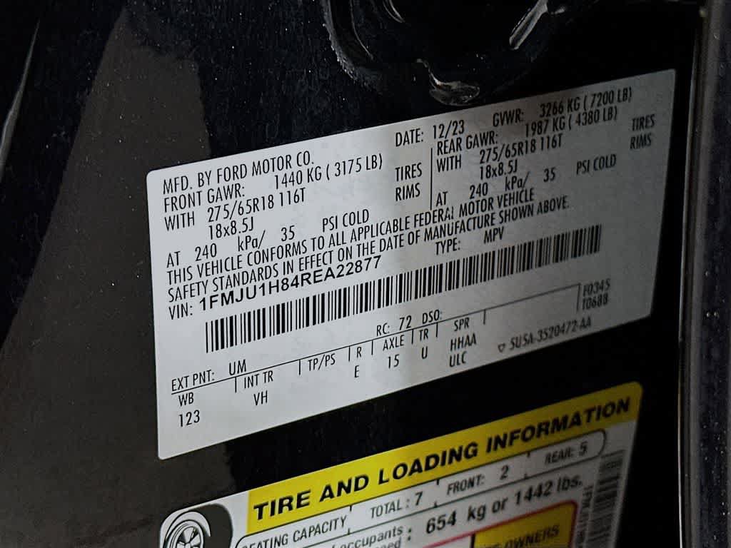 Certified 2024 Ford Expedition XLT RWD image 23