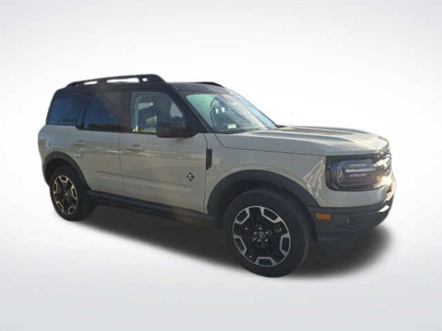 Certified 2024 Ford Bronco Sport Outer Banks w/ Tech Package AWD/4WD image 1