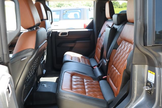Certified 2025 Ford Bronco Badlands AWD/4WD image 31