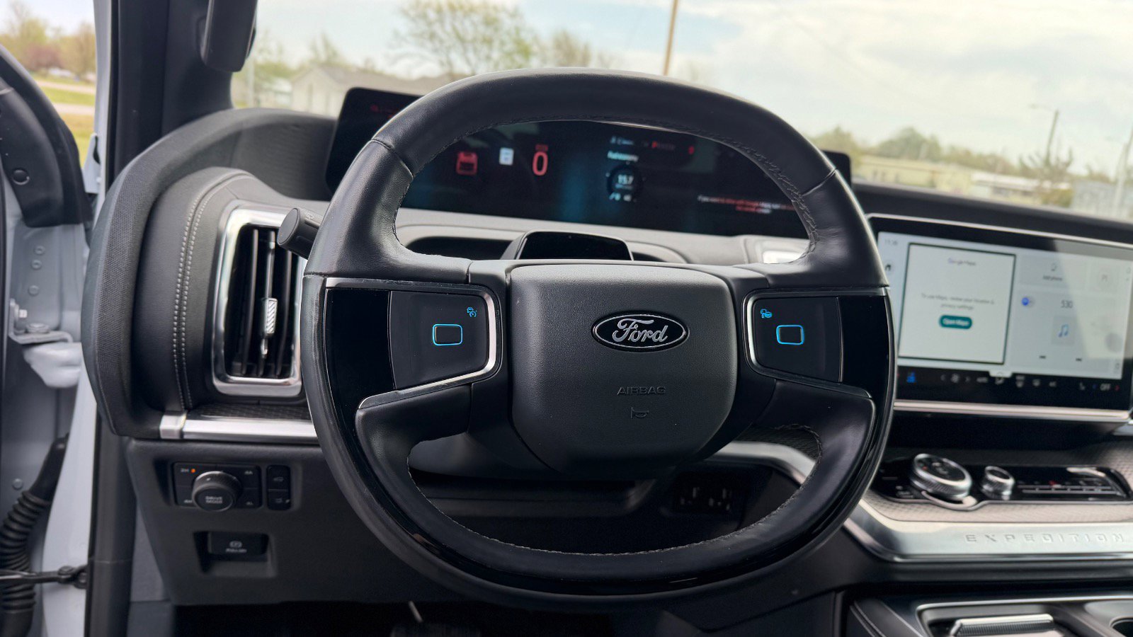 Certified 2025 Ford Expedition Max Platinum w/ Stealth Performance Package AWD/4WD image 35