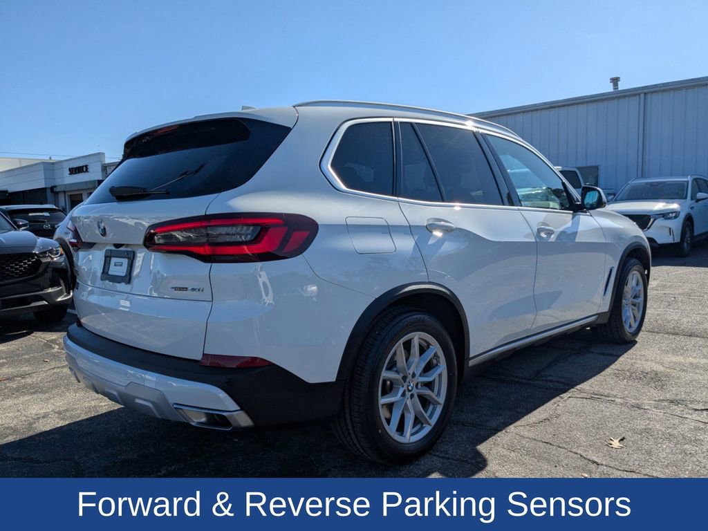 Used 2023 BMW X5 sDrive40i w/ Parking Assistance Package image 5