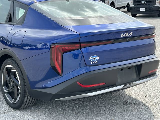 Used 2025 Kia K4 EX image 8