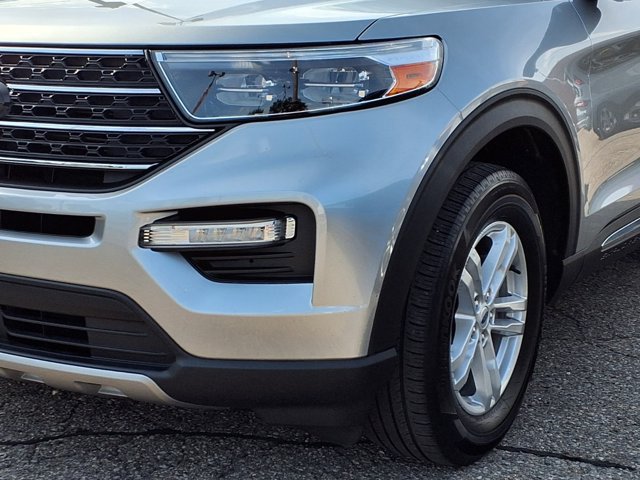 Certified 2024 Ford Explorer XLT w/ Equipment Group 202A AWD/4WD image 30