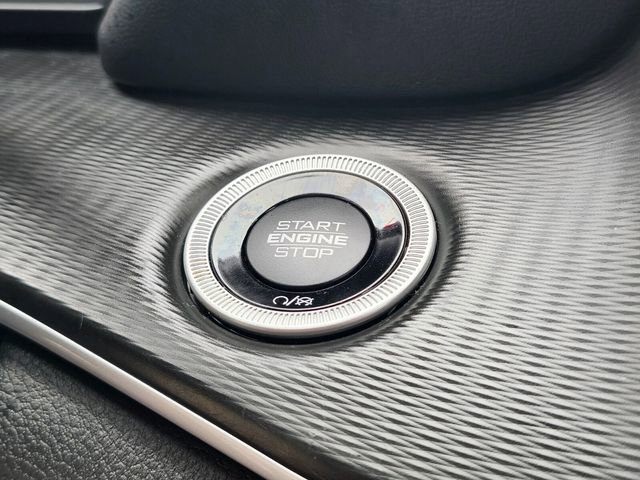 Used 2023 Jeep Grand Cherokee L Altitude AWD/4WD image 27