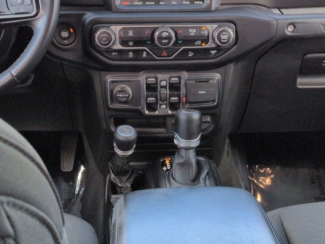 Used 2021 Jeep Wrangler Unlimited Sport AWD/4WD image 19