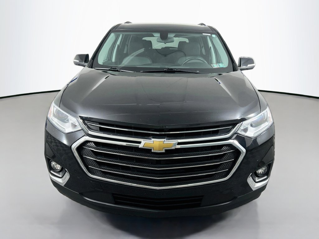Used 2021 Chevrolet Traverse LT AWD/4WD image 3