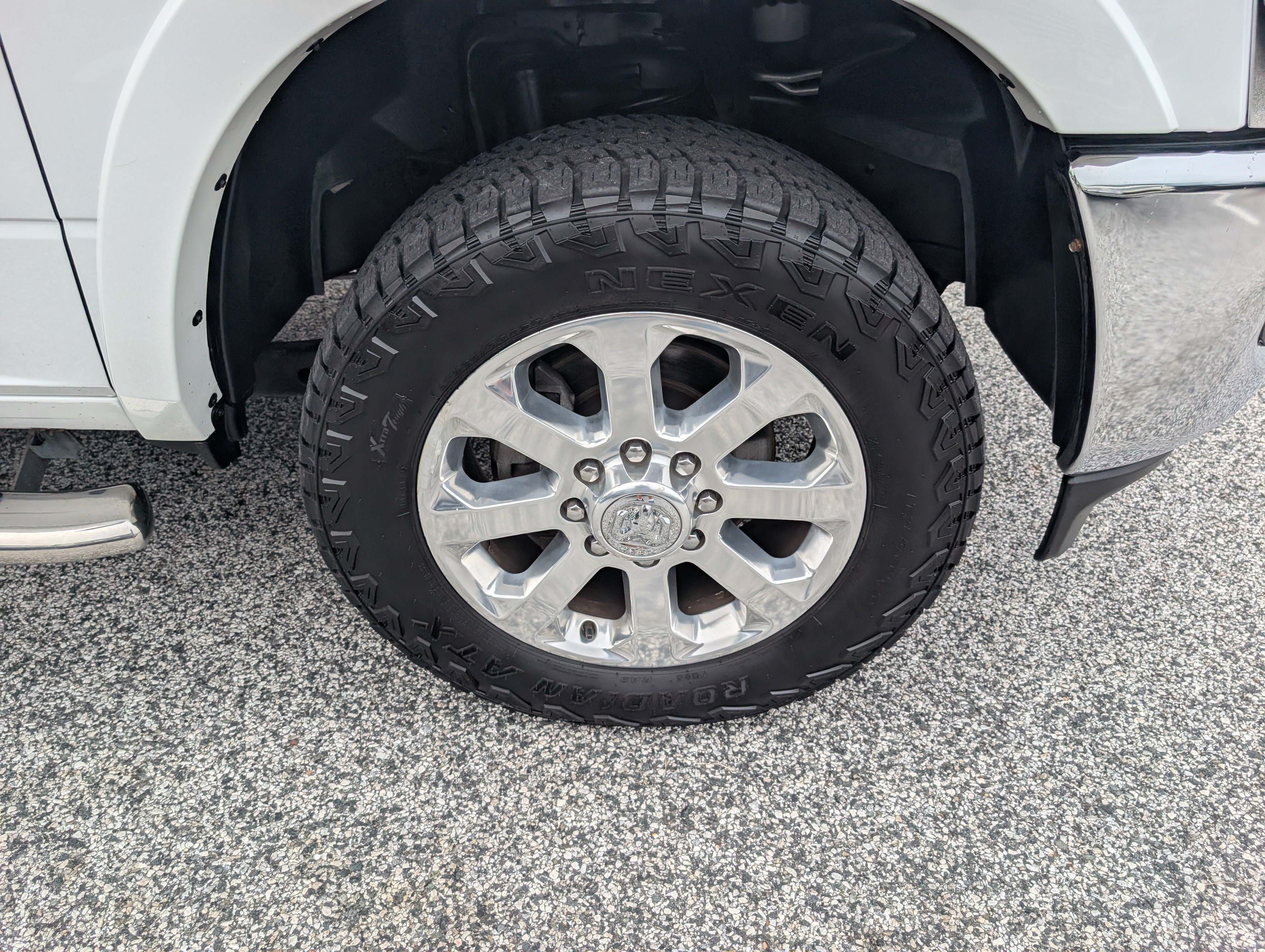 Used 2022 RAM 2500 Laramie AWD/4WD image 11