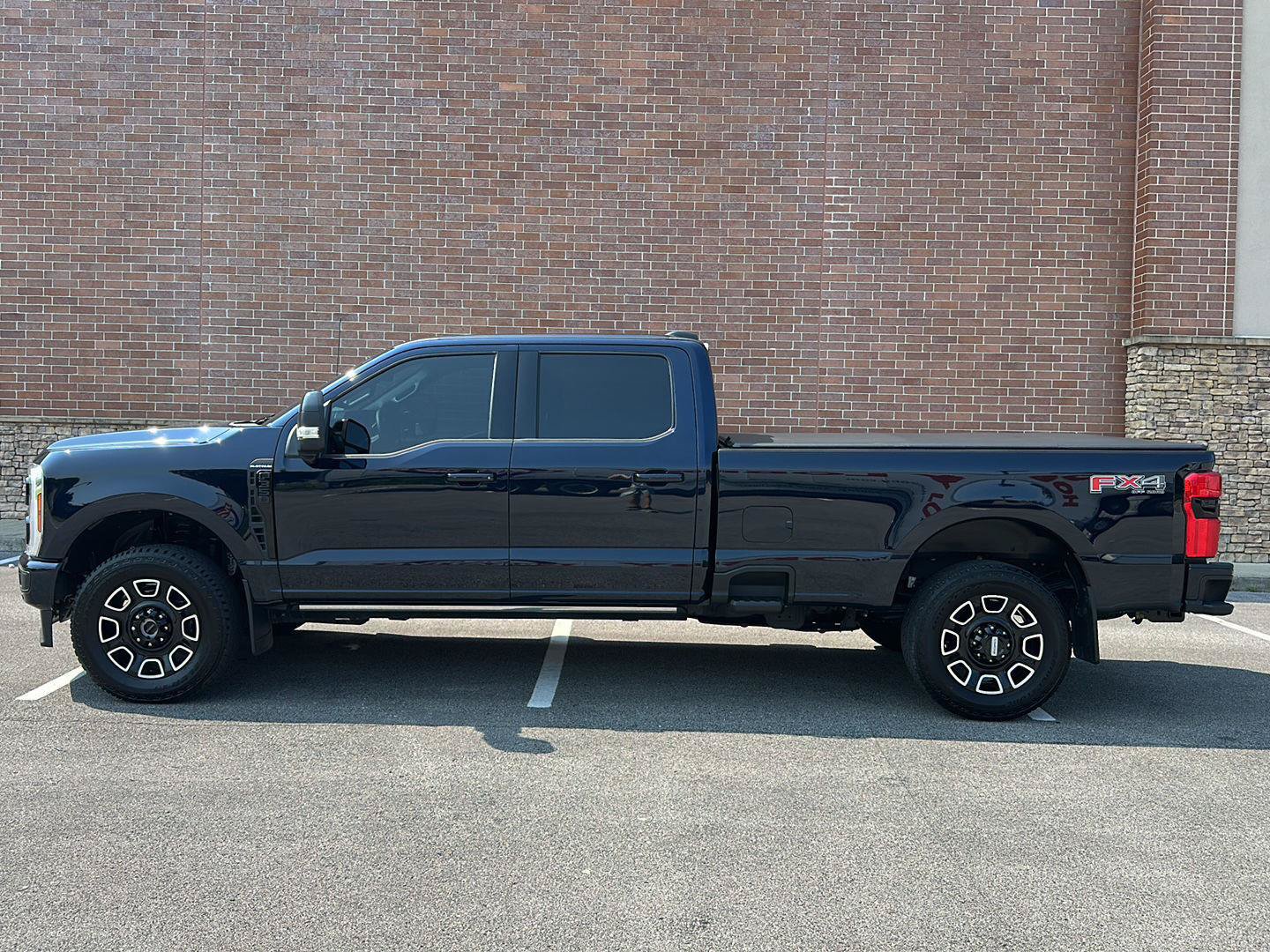 Certified 2025 Ford F350 Platinum AWD/4WD image 2