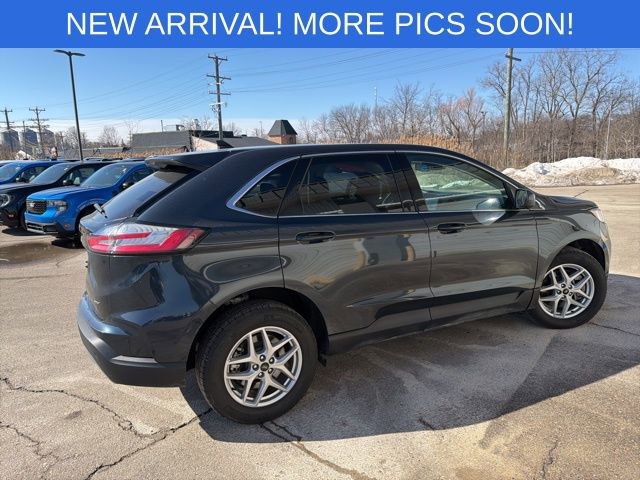 Certified 2024 Ford Edge SEL w/ Convenience Package image 4