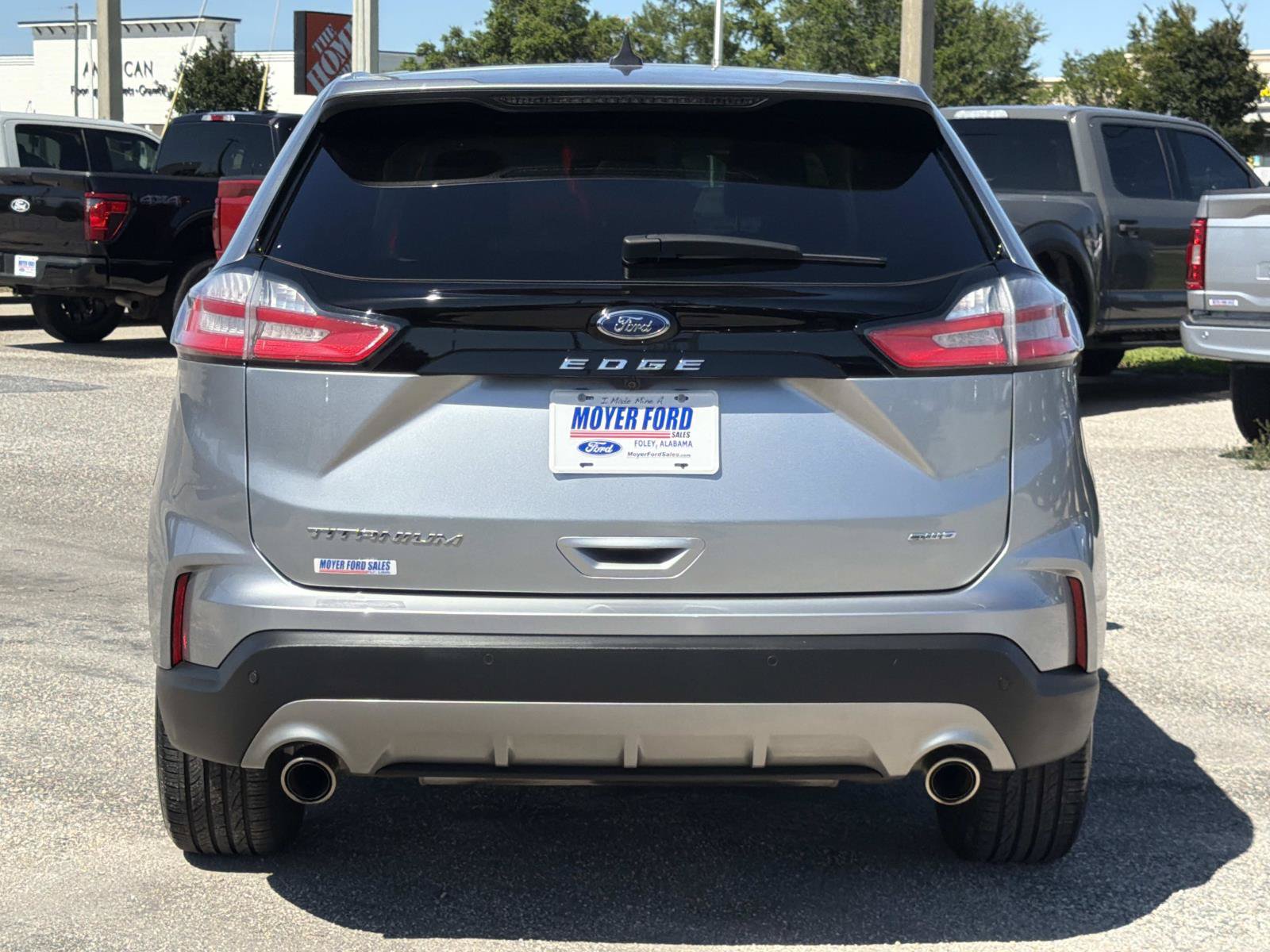 Certified 2024 Ford Edge Titanium AWD/4WD image 3