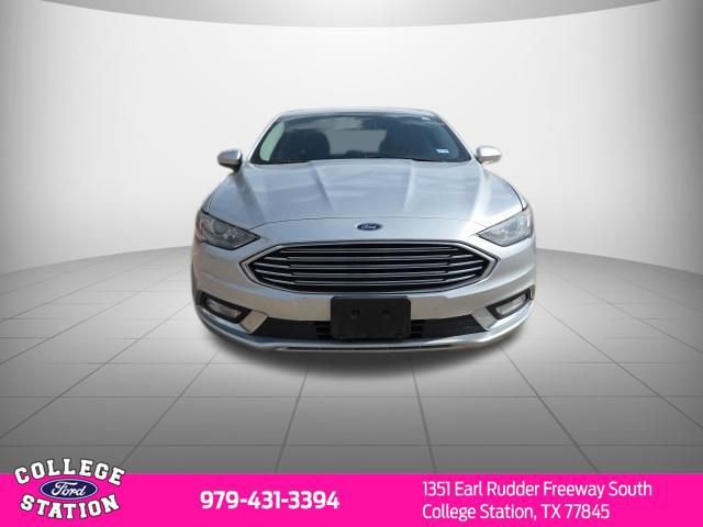 Certified 2018 Ford Fusion SE w/ Equipment Group 201A image 6