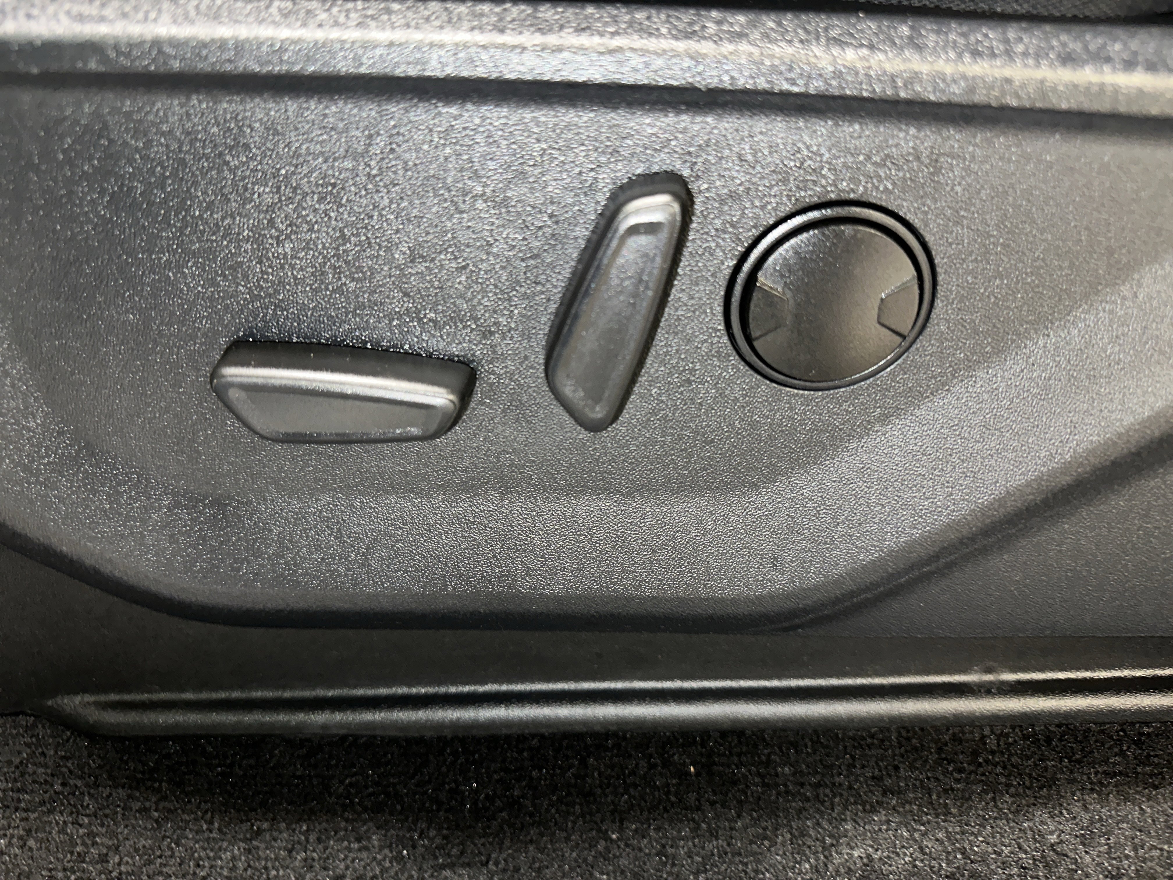 Certified 2023 Ford F150 XLT w/ Equipment Group 302A High image 25