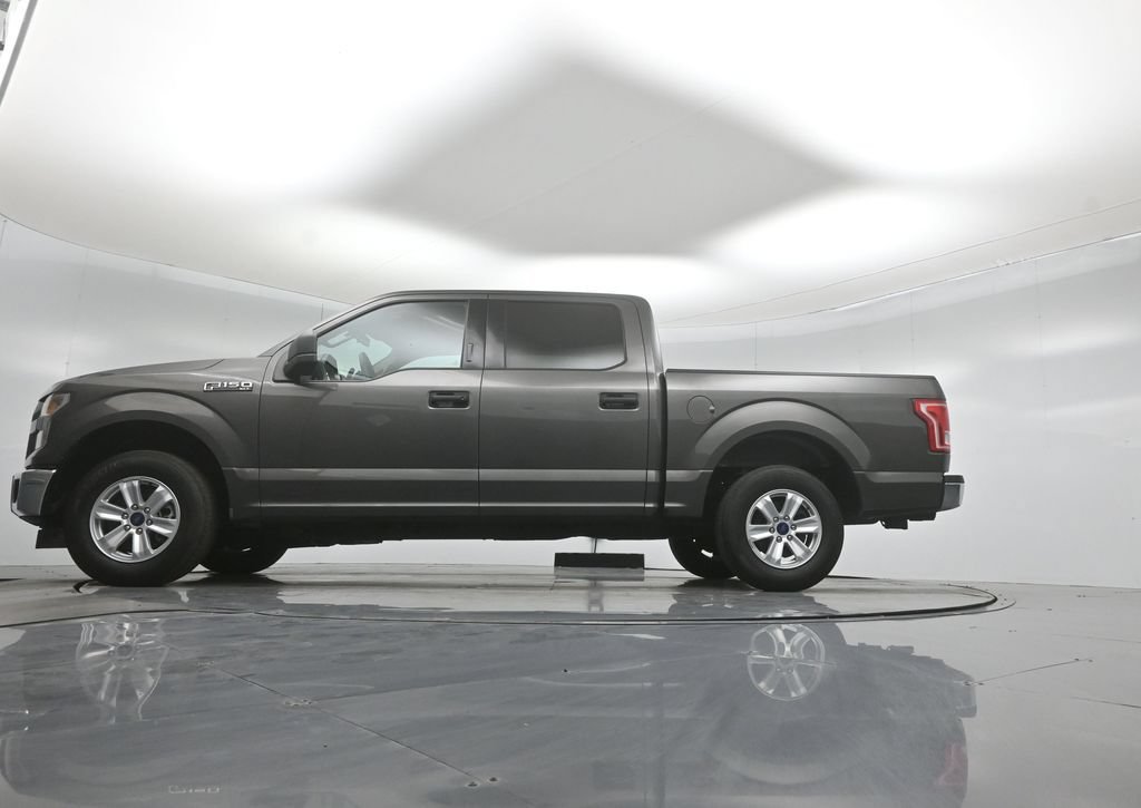 Certified 2017 Ford F150 XLT RWD image 8